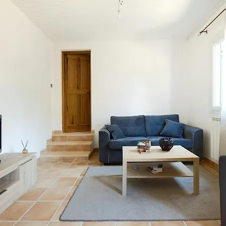Le Cabanon Des Micocouliers Apartment *