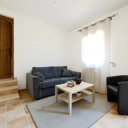 Appartamento Le Cabanon Des Micocouliers *