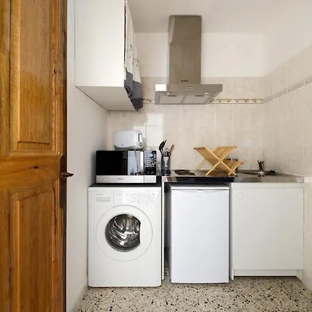 Le Cabanon Des Micocouliers Manosque